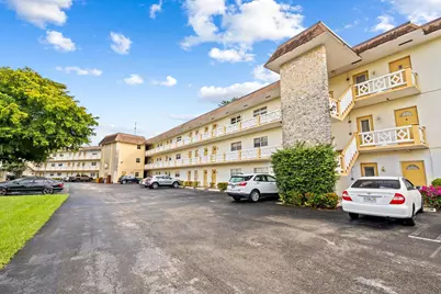 5151 W Oakland Park Boulevard #309, Lauderdale Lakes, FL 33313 - Photo 17