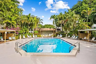 5151 W Oakland Park Boulevard #309, Lauderdale Lakes, FL 33313 - Photo 19