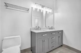671 Cypress Lake Blvd, Deerfield Beach, FL 33064 - Photo 11