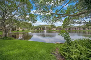 671 Cypress Lake Blvd, Deerfield Beach, FL 33064 - Photo 27