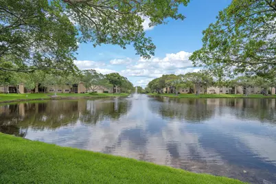 671 Cypress Lake Boulevard #L21, Deerfield Beach, FL 33064 - Photo 17