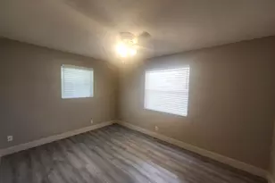 4972 SW 93rd Ave SW, Cooper City, FL 33328 - Photo 9