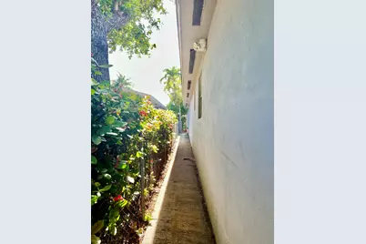 419 S J Street #C, Lake Worth, FL 33460 - Photo 1