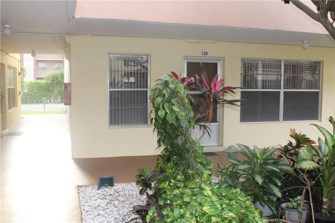 3071 NW 47th Terrace #125 - 3071 NW 47th Terrace #125, Lauderdale Lakes, FL 33313 Luxury Property | Jose Angel Pina