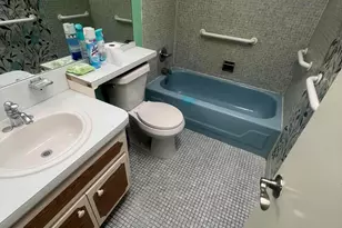 3071 NW 47th Terrace, Lauderdale Lakes, FL 33313 - Photo 11