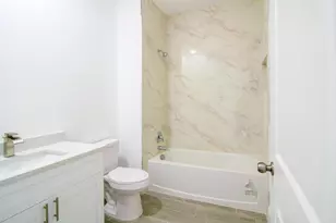 246 Rotonda Blvd Blvd W, Rotonda West, FL 33947 - Photo 17