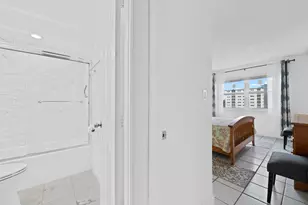 720 Orton Ave, Fort Lauderdale, FL 33304 - Photo 17