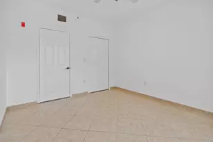 7085 Nova Dr, Davie, FL 33317 - Photo 13
