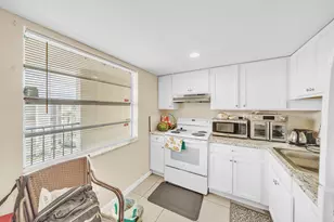 3001 NW 48th Ave, Lauderdale Lakes, FL 33313 - Photo 11