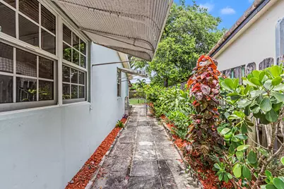 604 NE 14th Place, Fort Lauderdale, FL 33304 - Photo 39