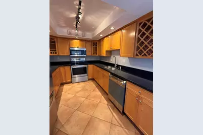 531 N Ocean Boulevard #1805, Pompano Beach, FL 33062 - Photo 9