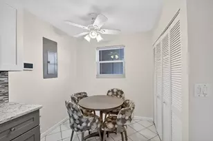 3425 Via Poinciana, Lake Worth, FL 33467 - Photo 5