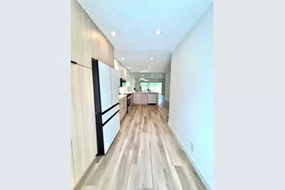 21547 Altamira Avenue, Boca Raton, FL 33433 - Photo 5