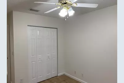925 Imperial Lake Road, West Palm Beach, FL 33413 - Photo 7