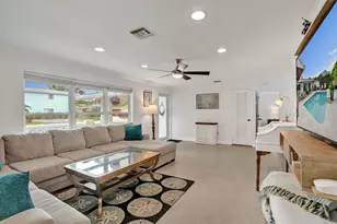 411 SW 18th Ct, Pompano Beach, FL 33060 - Photo 9