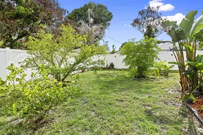 766 SW Byron Street, Port Saint Lucie, FL 34983 - Photo 31