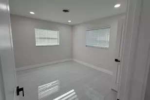 2521 NE 45th St, Lighthouse Point, FL 33064 - Photo 15
