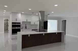 2521 NE 45th St, Lighthouse Point, FL 33064 - Photo 5
