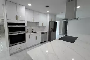 2521 NE 45th St, Lighthouse Point, FL 33064 - Photo 7