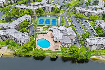 900 Colony Point Circle #121, Pembroke Pines, FL 33026 - Photo 29