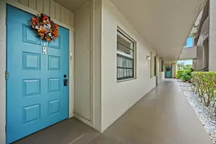 900 Colony Point Cir, Pembroke Pines, FL 33026 - Photo 3