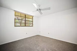 900 Colony Point Cir, Pembroke Pines, FL 33026 - Photo 15
