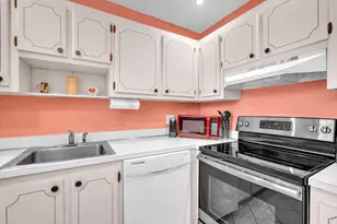 716 Saxony Pl, Delray Beach, FL 33446 - Photo 15