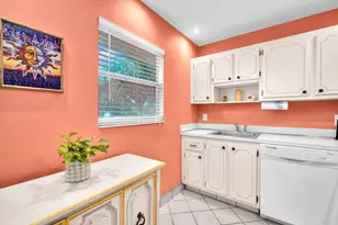 716 Saxony Pl, Delray Beach, FL 33446 - Photo 17
