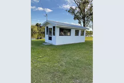 1339 Old Lakeport NW #Lot 13, Moore Haven, FL 33471 - Photo 9