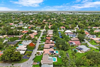 10875 NW 40th Street, Coral Springs, FL 33065 - Photo 73