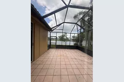 19199 NW 19th Street, Pembroke Pines, FL 33029 - Photo 17