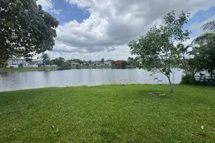 19199 NW 19th St, Pembroke Pines, FL 33029 - Photo 17