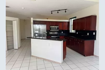 19199 NW 19th Street, Pembroke Pines, FL 33029 - Photo 13