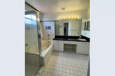 19199 NW 19th Street, Pembroke Pines, FL 33029 - Photo 27
