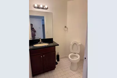 19199 NW 19th Street, Pembroke Pines, FL 33029 - Photo 17