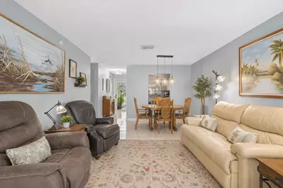 2017 SW Golf Lane #113, Boynton Beach, FL 33426 - Photo 9
