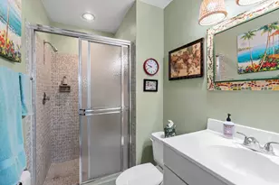 2017 SW Golf Ln, Boynton Beach, FL 33426 - Photo 13