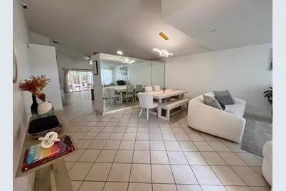8229 White Rock Circle, Boynton Beach, FL 33436 - Photo 3