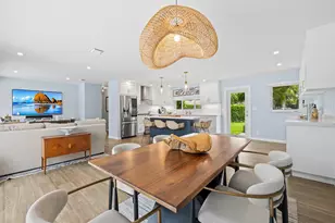 2421 NE 50th St, Lighthouse Point, FL 33064 - Photo 11