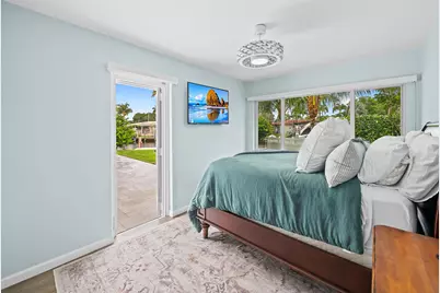 2421 NE 50th Street, Lighthouse Point, FL 33064 - Photo 23