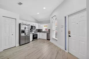 1813 Wood Fern Dr, Boynton Beach, FL 33436 - Photo 11