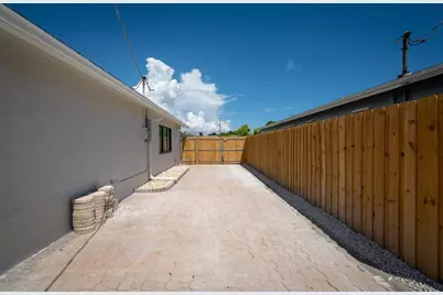 524 NW 53rd Street, Boca Raton, FL 33487 - Photo 27