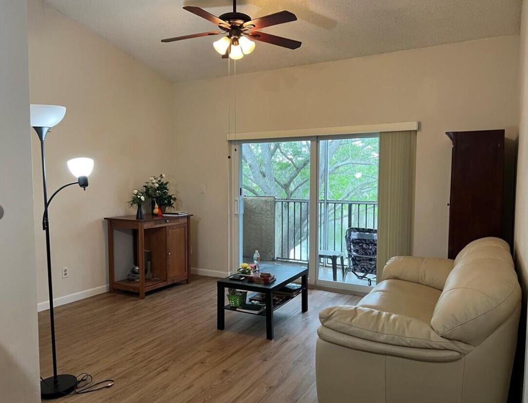 660 Cypress Club Way #L11 main architectural view