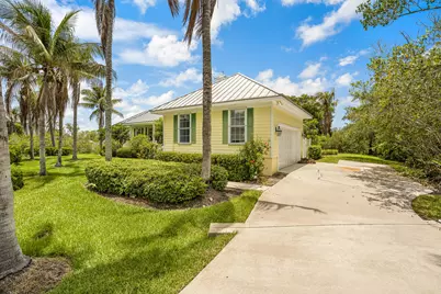 2165 SE 7th Ave Avenue SE, Vero Beach, FL 32962 - Photo 9