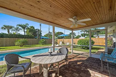 372 Franklin Road, Tequesta, FL 33469 - Photo 19