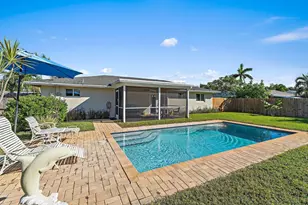 372 Franklin Rd, Tequesta, FL 33469 - Photo 1