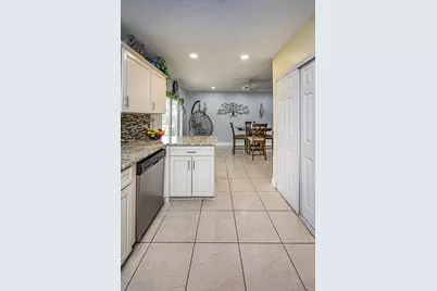 447 Foresta Terrace, West Palm Beach, FL 33415 - Photo 13