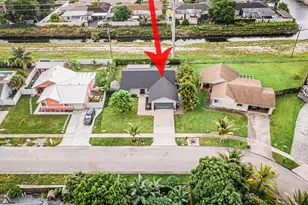 447 Foresta Terrace, West Palm Beach, FL 33415 - Photo 3