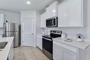 1043 SW California Blvd, Port Saint Lucie, FL 34953 - Photo 7