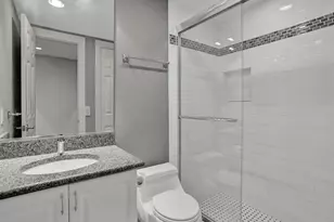 620 Tennis Club Dr, Fort Lauderdale, FL 33311 - Photo 19